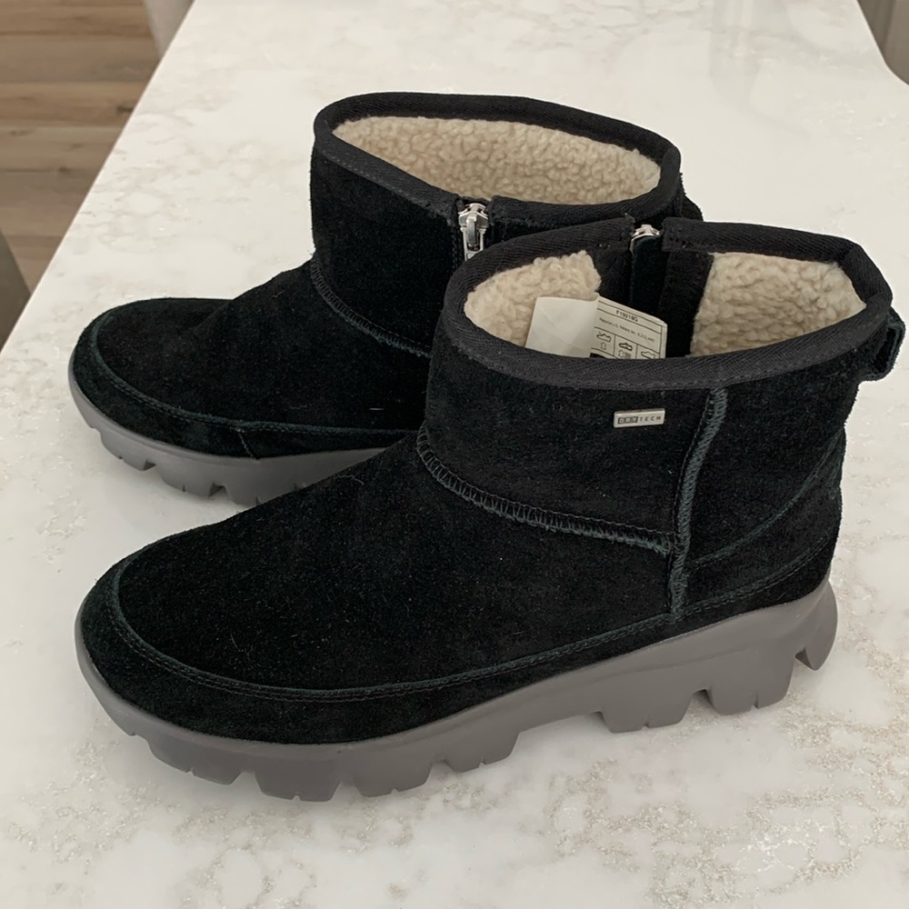 UGG Palomar Waterproof Boots